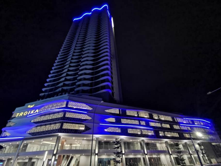 Appartamento Panglima Troika Residensi Kota Bharu Esterno foto